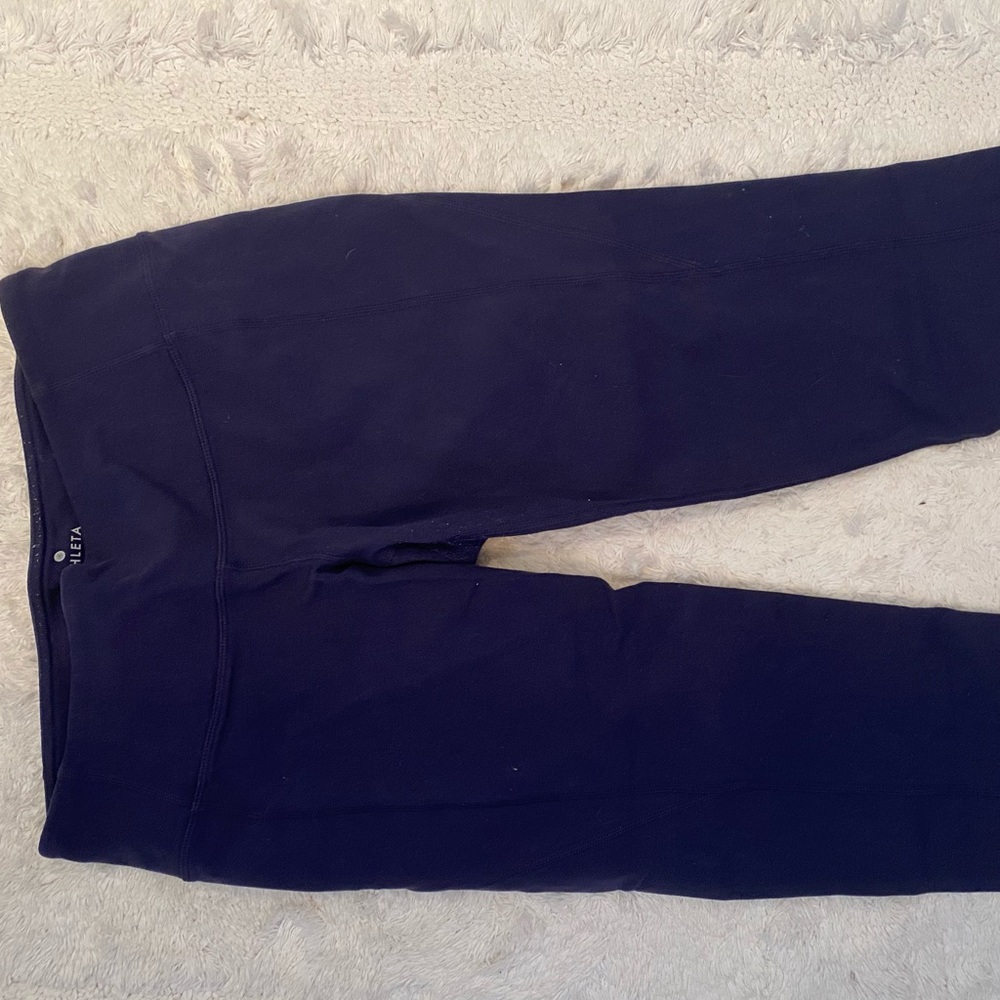 Navy blue athleta cropped leggings